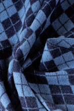 Load image into Gallery viewer, scarf //blue argyle
