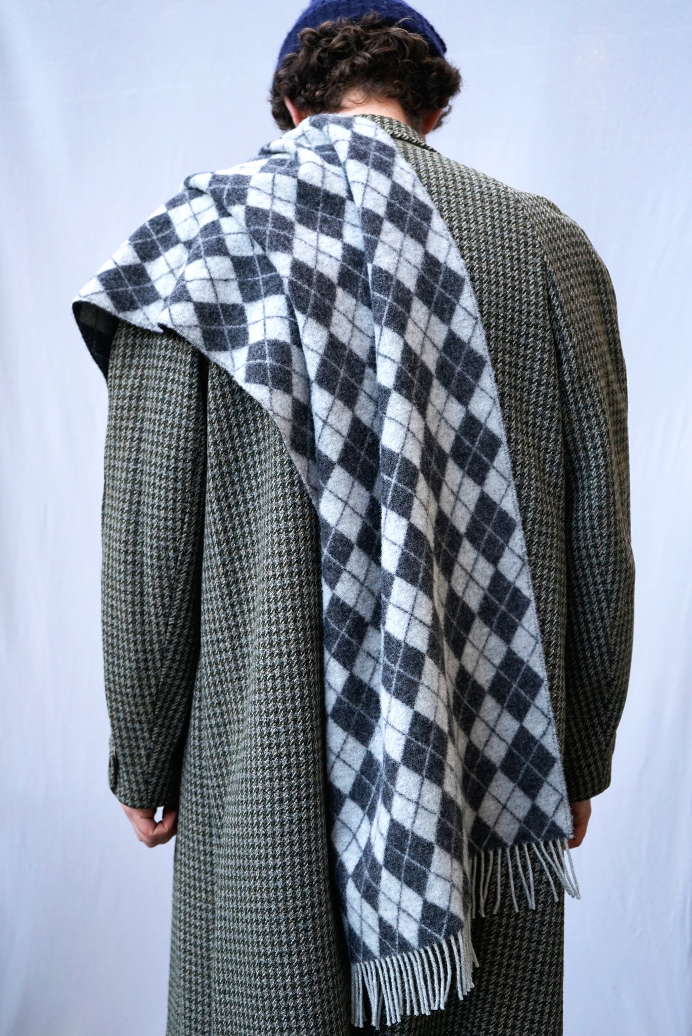 scarf //grey argyle