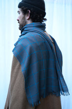 Load image into Gallery viewer, scarf //lightweight grey check
